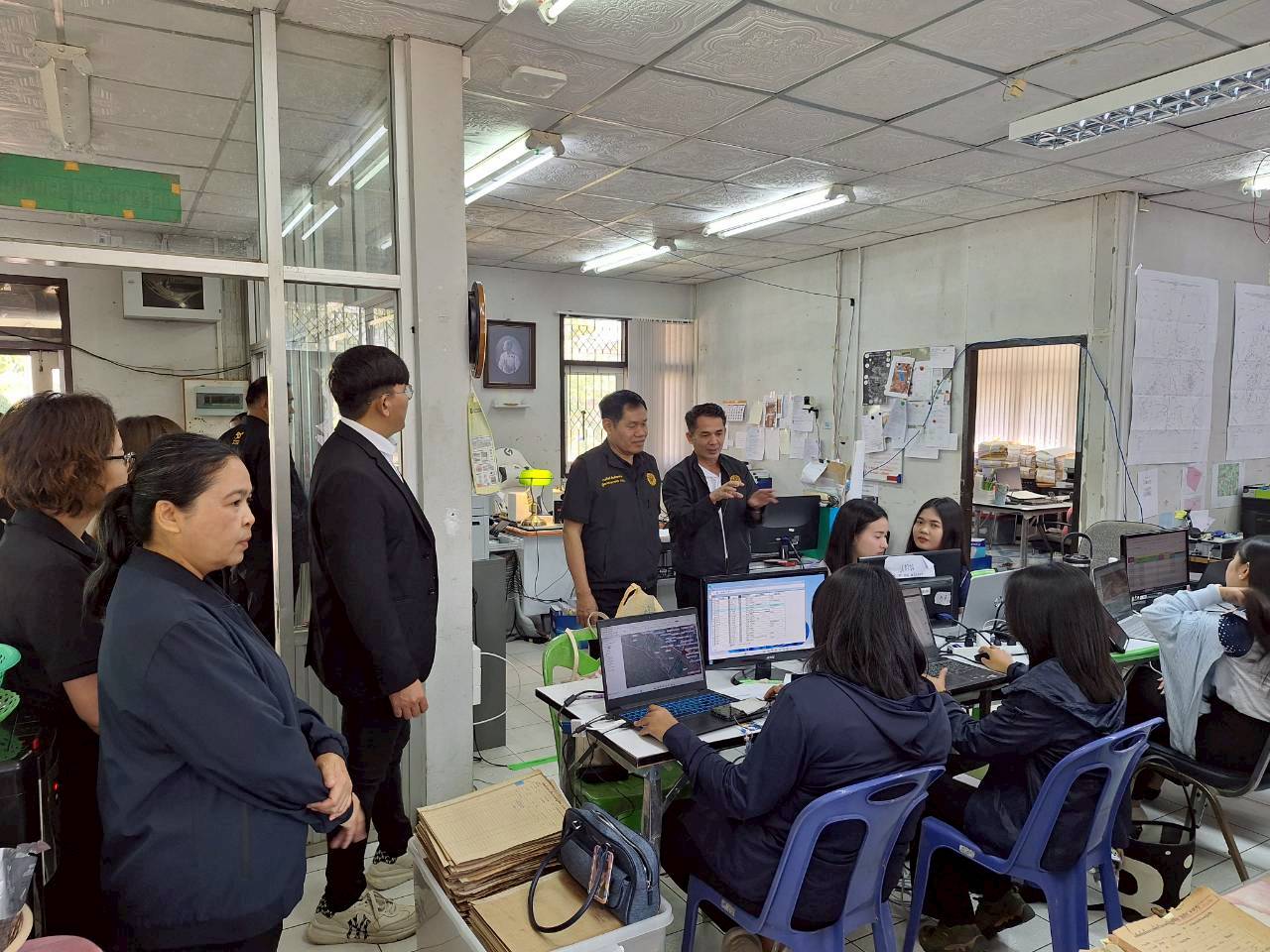 title - ผู้ตรวจราชการ ส.ป.ก. ประชุมตรวจราชการและติดตามความก้าวหน้าผลการดำเนินงานตามแผนการตรวจราชการของผู้ตรวจราชการสำนักงานการปฏิรูปที่ดินเพื่อเกษตรกรรม ประจำปีงบประมาณ พ.ศ. 2569 รอบที่ 1 เขตตรวจราชการที่ 12 จังหวัดขอนแก่น 